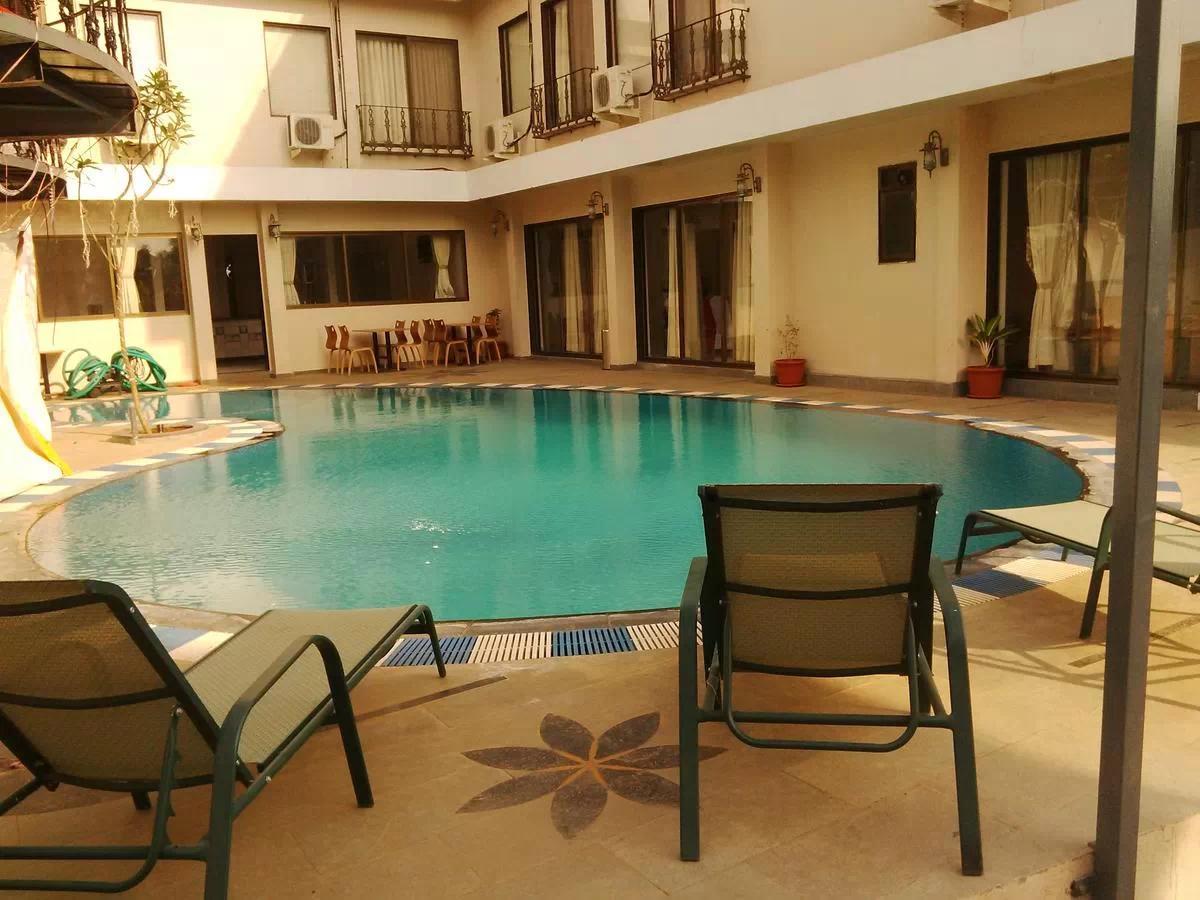 Sia Resort Alībāg Exteriér fotografie